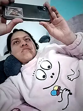 Snapshot of Tiphanydirty3 chatting on February 27, 3:14 am Tiphanydirty3 online show from February 27, 3:14 am