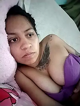 Snapshot of Tiphanydirty3 chatting on February 28, 4:54 am Tiphanydirty3 online show from February 28, 4:54 am