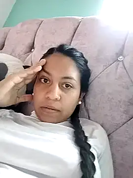 Snapshot of Tiphanydirty3 chatting on February 28, 9:44 pm Tiphanydirty3 online show from February 28, 9:44 pm