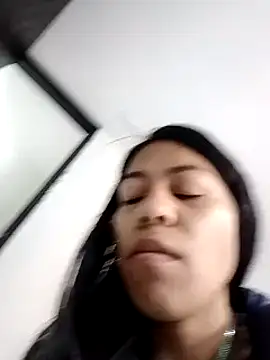 Snapshot of Tiphanydirty3 chatting on March 15, 4:43 pm Tiphanydirty3 online show from March 15, 4:43 pm