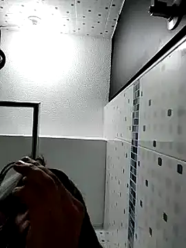 Snapshot of Tiphanydirty3 chatting on March 18, 8:37 pm Tiphanydirty3 online show from March 18, 8:37 pm