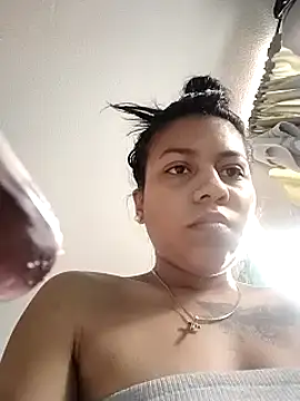 Snapshot of Tiphanydirty3 chatting on March 19, 6:34 pm Tiphanydirty3 online show from March 19, 6:34 pm