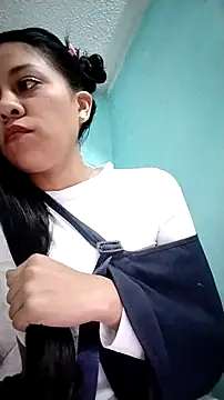 Snapshot of Tiphanydirty3 chatting on September 15, 3:17 am Tiphanydirty3 online show from September 15, 3:17 am