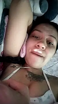 Snapshot of Tiphanydirty3 chatting on September 27, 5:01 am Tiphanydirty3 online show from September 27, 5:01 am