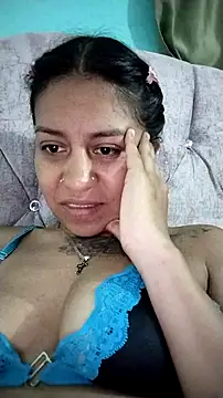 Snapshot of Tiphanydirty3 chatting on October 17, 4:15 am Tiphanydirty3 online show from October 17, 4:15 am