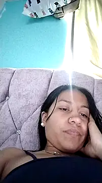 Snapshot of Tiphanydirty3 chatting on October 23, 9:35 pm Tiphanydirty3 online show from October 23, 9:35 pm