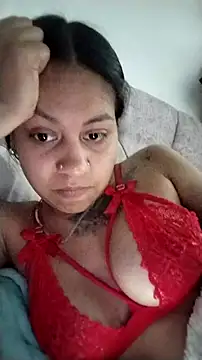 Snapshot of Tiphanydirty3 chatting on March 6, 5:15 am Tiphanydirty3 online show from March 6, 5:15 am