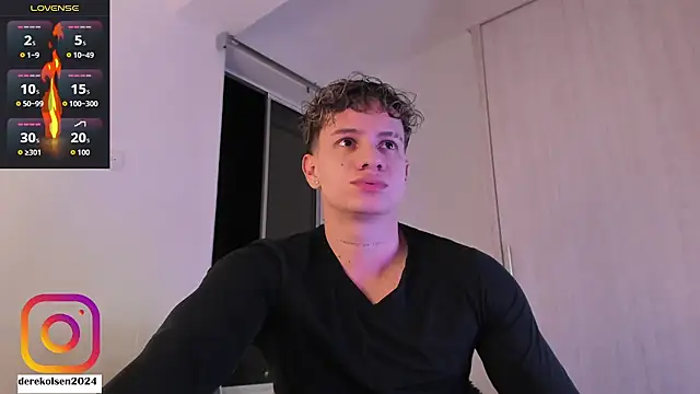 DerekOlsen online show from October 21, 3:18 am