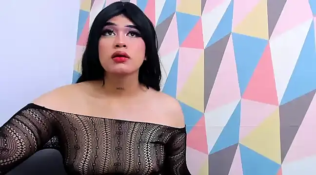 Snapshot of JazirMartinez chatting on December 13, 3:49 am JazirMartinez online show from December 13, 3:49 am