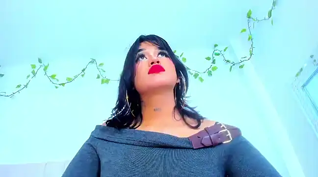 Snapshot of JazirMartinez chatting on January 26, 1:20 am JazirMartinez online show from January 26, 1:20 am