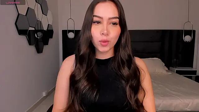 CelestePalmer  online show from February 18, 10:11 am