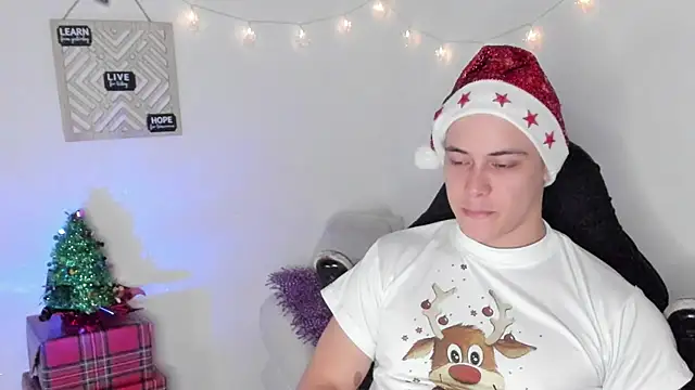 Alan hadid1 online show from December 16, 11:28 pm