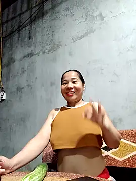 Queen 18200 online show from December 4, 9:51 am
