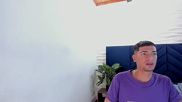 DrakeNeumann online show from February 22, 3:01 am