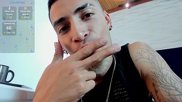 DrakeNeumann online show from October 13, 3:39 am