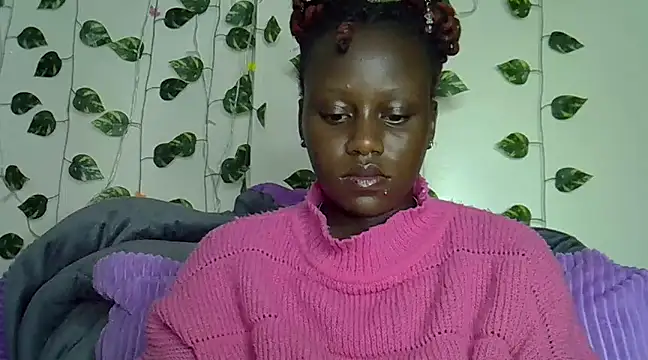 sexybree  online show from February 12, 8:29 pm