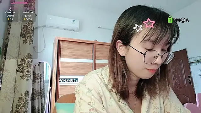 Lili 666 online show from October 22, 8:03 am