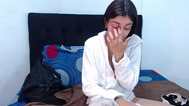 Snapshot of srta_luciana chatting on February 25, 12:04 pm srta luciana online show from February 25, 12:04 pm