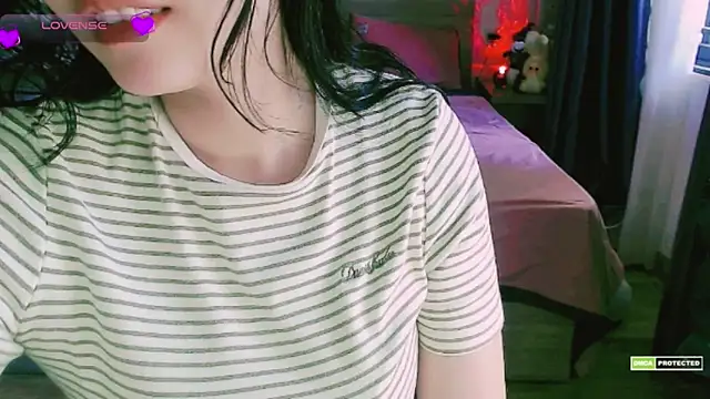 Snapshot of Na_baby chatting on October 14, 3:18 am Na baby online show from October 14, 3:18 am