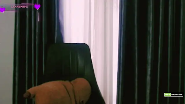 Snapshot of Na_baby chatting on November 30, 6:50 am Na baby online show from November 30, 6:50 am