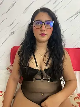 Snapshot of saray_gomez22 chatting on March 19, 3:09 am saray gomez22 online show from March 19, 3:09 am
