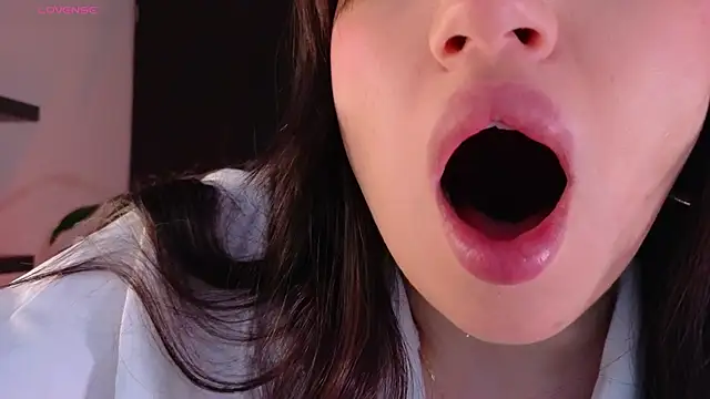 eimy22 online show from January 27, 10:16 pm