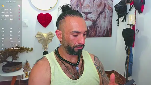 Snapshot of mr_maik chatting on March 4, 3:48 pm mr maik online show from March 4, 3:48 pm