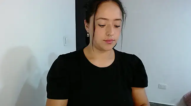 Snapshot of jjulietha95 chatting on January 22, 9:13 am jjulietha95 online show from January 22, 9:13 am