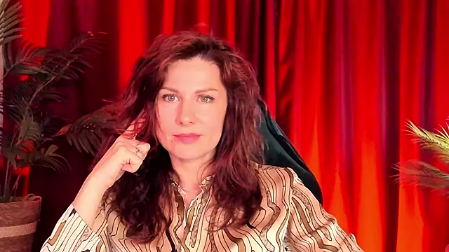 April o Nill online show from May 16, 6:07 pm
