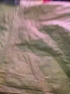 Snapshot of alex4020 chatting on October 3, 7:16 am alex4020 online show from October 3, 7:16 am