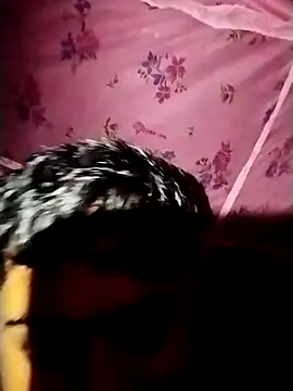 Snapshot of alex4020 chatting on November 3, 5:25 pm alex4020 online show from November 3, 5:25 pm