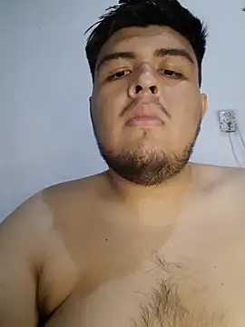 Snapshot of David_GX chatting on February 5, 3:11 am David GX online show from February 5, 3:11 am