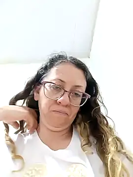 miss hanna07 online show from December 1, 11:10 pm