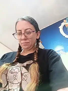 miss hanna07 online show from May 11, 5:21 pm