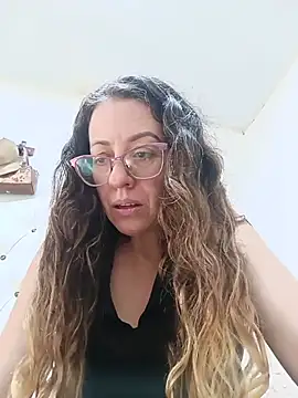 miss hanna07 online show from May 14, 4:14 pm
