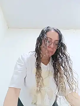 miss hanna07 online show from June 19, 6:12 pm