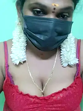 Snapshot of malliga98 chatting on January 5, 9:25 pm malliga98 online show from January 5, 9:25 pm