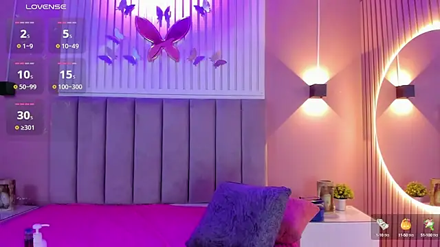 Snapshot of diosa_cristal chatting on February 20, 9:44 am diosa cristal online show from February 20, 9:44 am