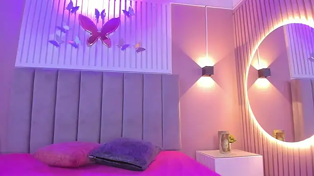 Snapshot of diosa_cristal chatting on February 22, 6:28 am diosa cristal online show from February 22, 6:28 am