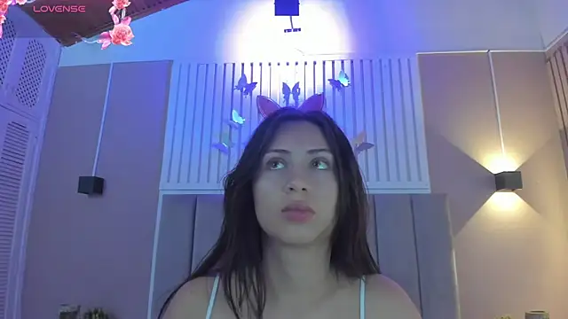 Snapshot of diosa_cristal chatting on March 6, 3:24 am diosa cristal online show from March 6, 3:24 am