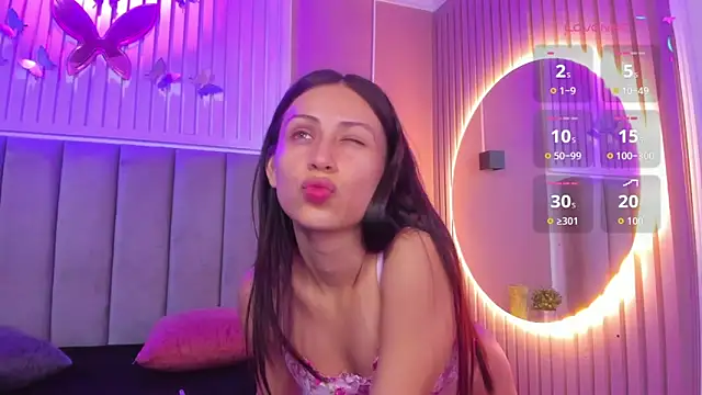 Snapshot of diosa_cristal chatting on September 9, 4:01 am diosa cristal online show from September 9, 4:01 am