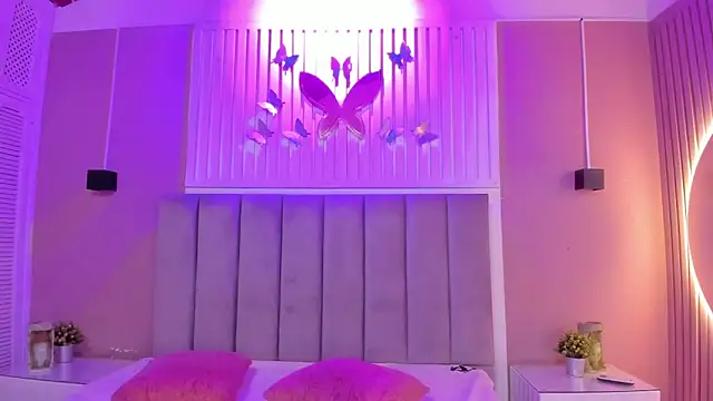 Snapshot of diosa_cristal chatting on October 5, 3:27 am diosa cristal online show from October 5, 3:27 am