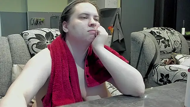 1lindsey1 online show from January 31, 1:45 pm