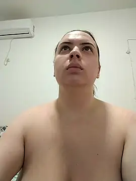 Snapshot of 1lindsey1 chatting on February 18, 5:58 am 1lindsey1 online show from February 18, 5:58 am