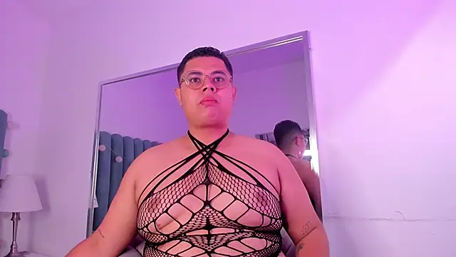 Tom Silver   online show from December 1, 4:51 pm