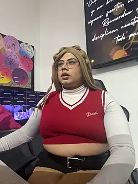 Tom Silver   online show from December 4, 5:28 am