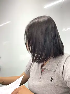 Snapshot of LanJeny_sexy chatting on December 5, 3:48 am LanJeny sexy online show from December 5, 3:48 am