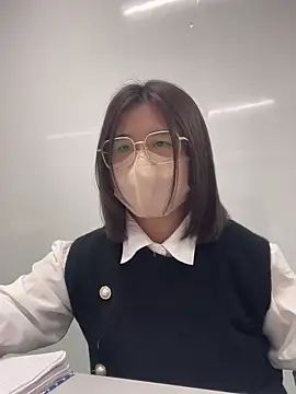 Snapshot of LanJeny_sexy chatting on December 24, 8:22 am LanJeny sexy online show from December 24, 8:22 am