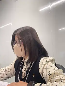 Snapshot of LanJeny_sexy chatting on December 26, 8:07 am LanJeny sexy online show from December 26, 8:07 am