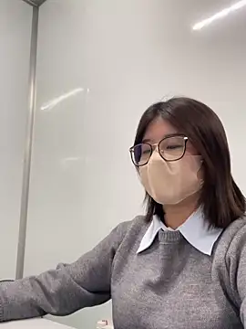 Snapshot of LanJeny_sexy chatting on January 8, 3:19 am LanJeny sexy online show from January 8, 3:19 am